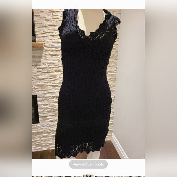 GUESS CROCHET SHIMMER DRESS - Picture 1 of 7